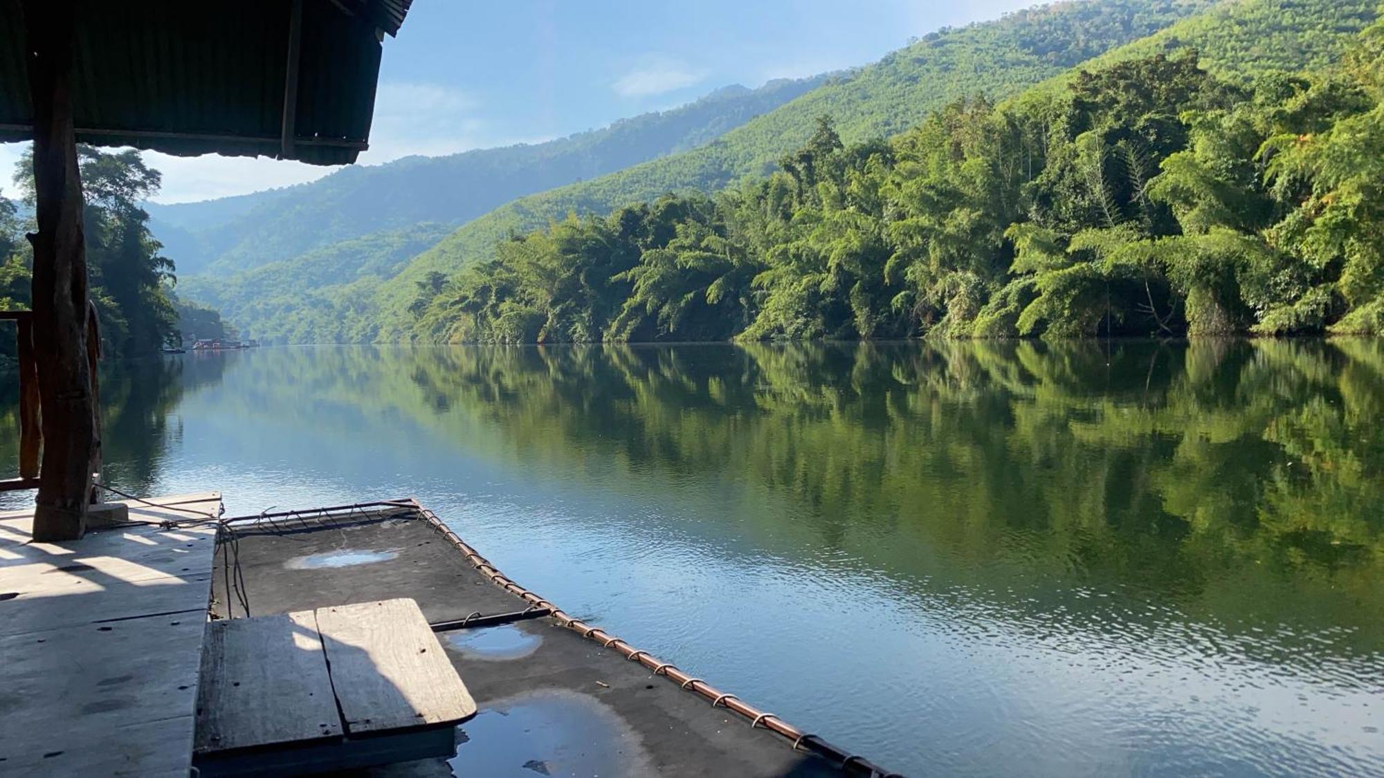 แพจิตรธาดาธารน้ำ Hotel Tha Kradan Kültér fotó