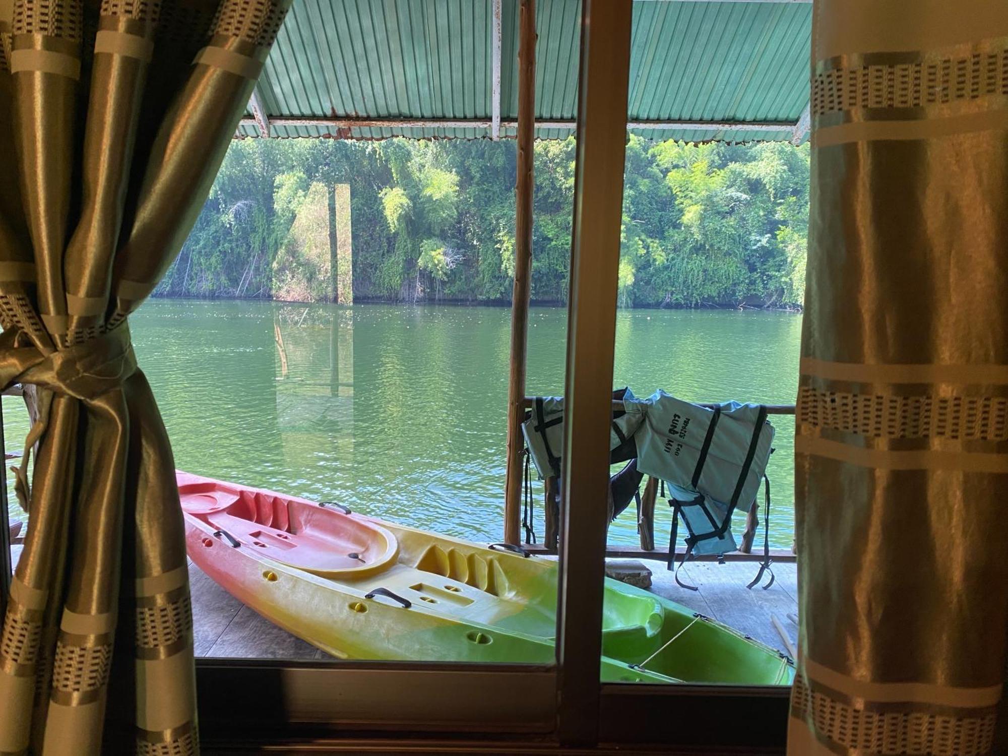 แพจิตรธาดาธารน้ำ Hotel Tha Kradan Kültér fotó